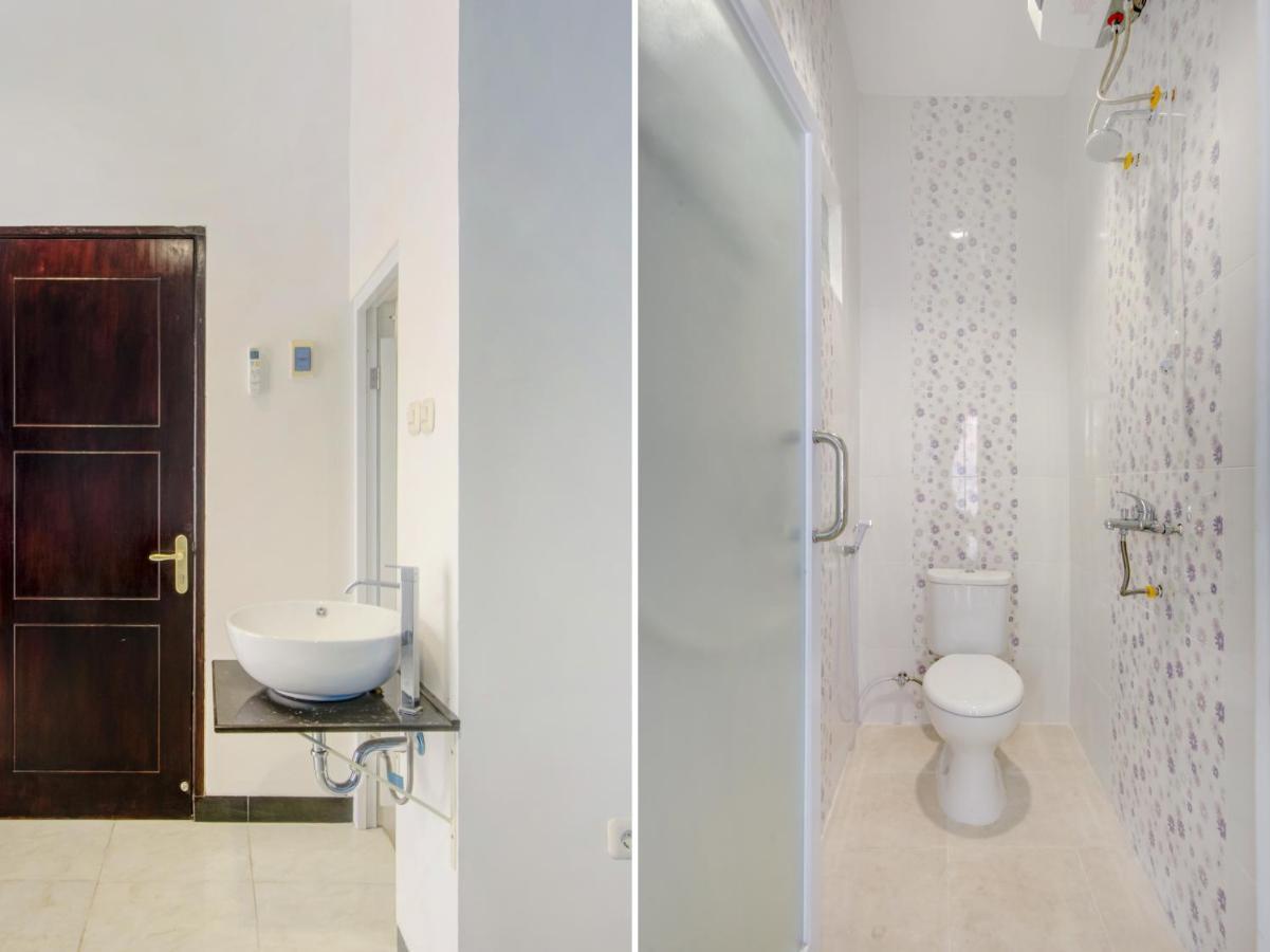 Oyo Life 3987 Kost Aditya Сурабая Екстериор снимка
